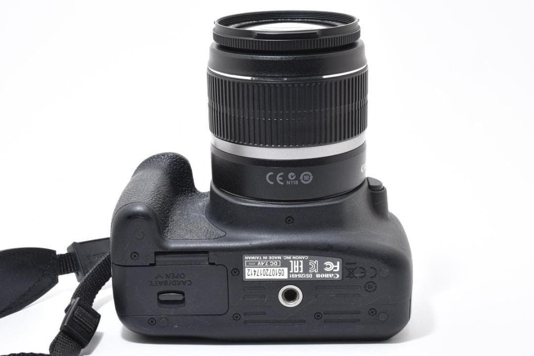 Canon キャノン EOS Kiss X70 レンズキット デジタル一眼カメラ