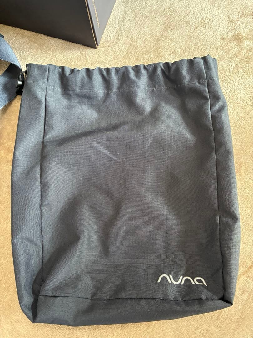 【時間限定価格】NUNA cudl clik デニム抱っこ紐　カドルクリック