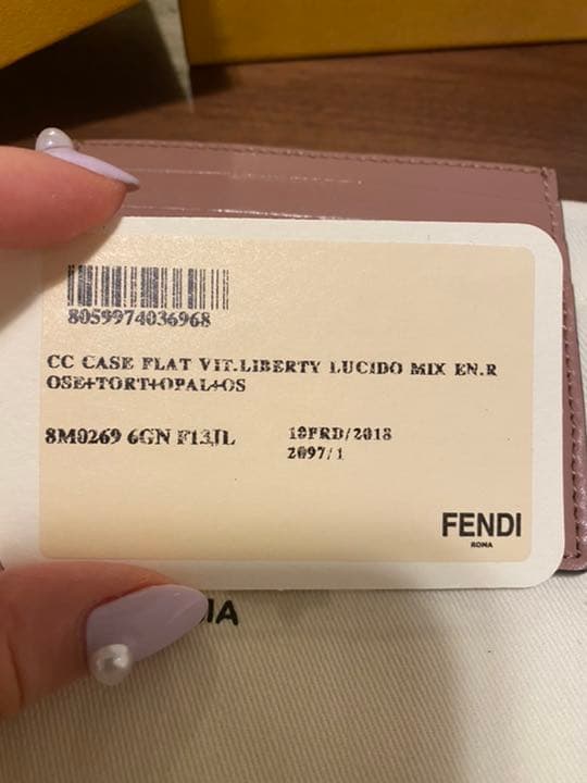 FENDI 新品カードケース