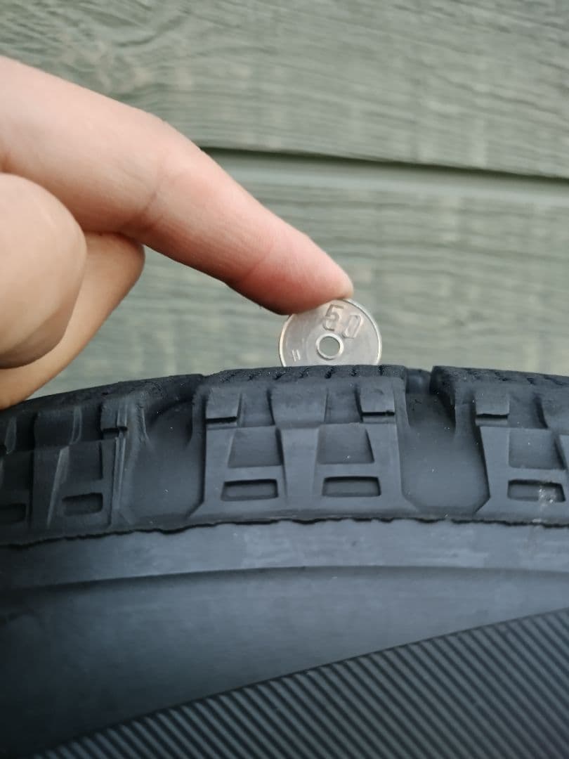 ブリジストン　スタッドレス　195/65R15