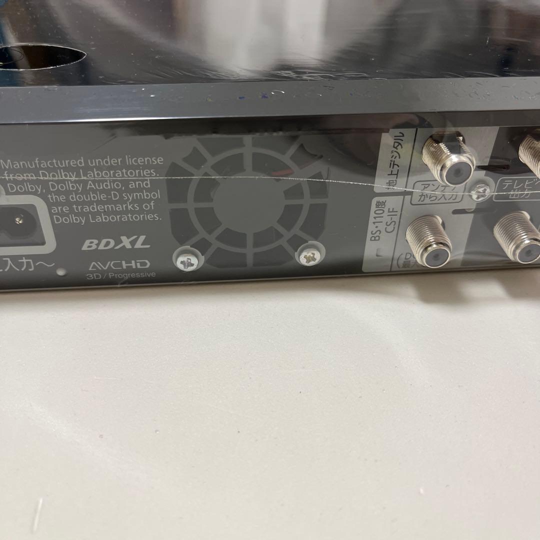 パナソニック 2TB 3チューナー ブルーレイレコーダー DMR-UBZ2030