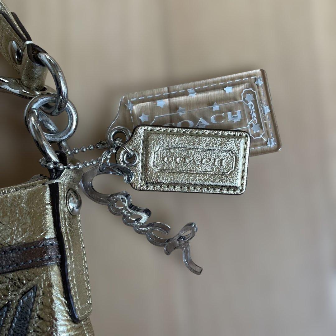 COACH メタリックゴールド ショルダーバッグ