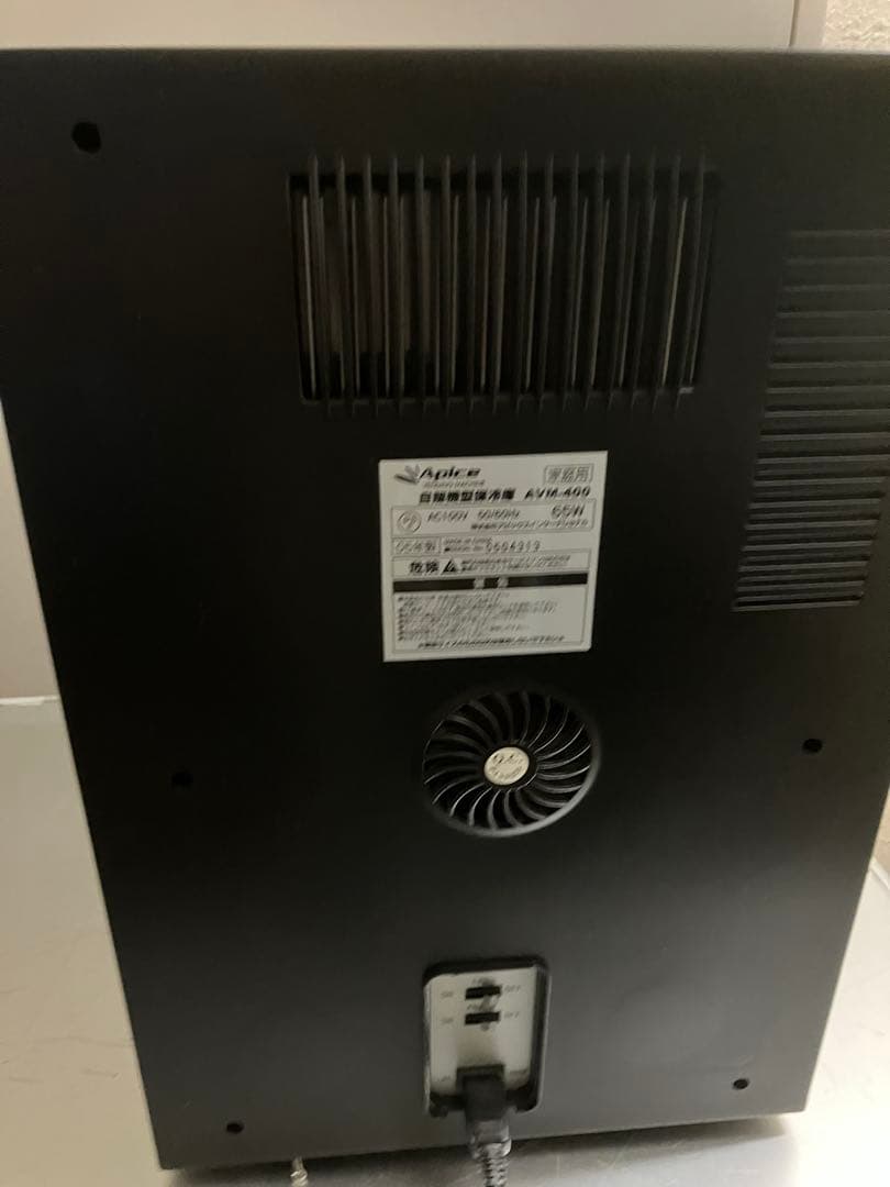 自動販売機型保冷庫　アビックスAVM-400動作確認済み