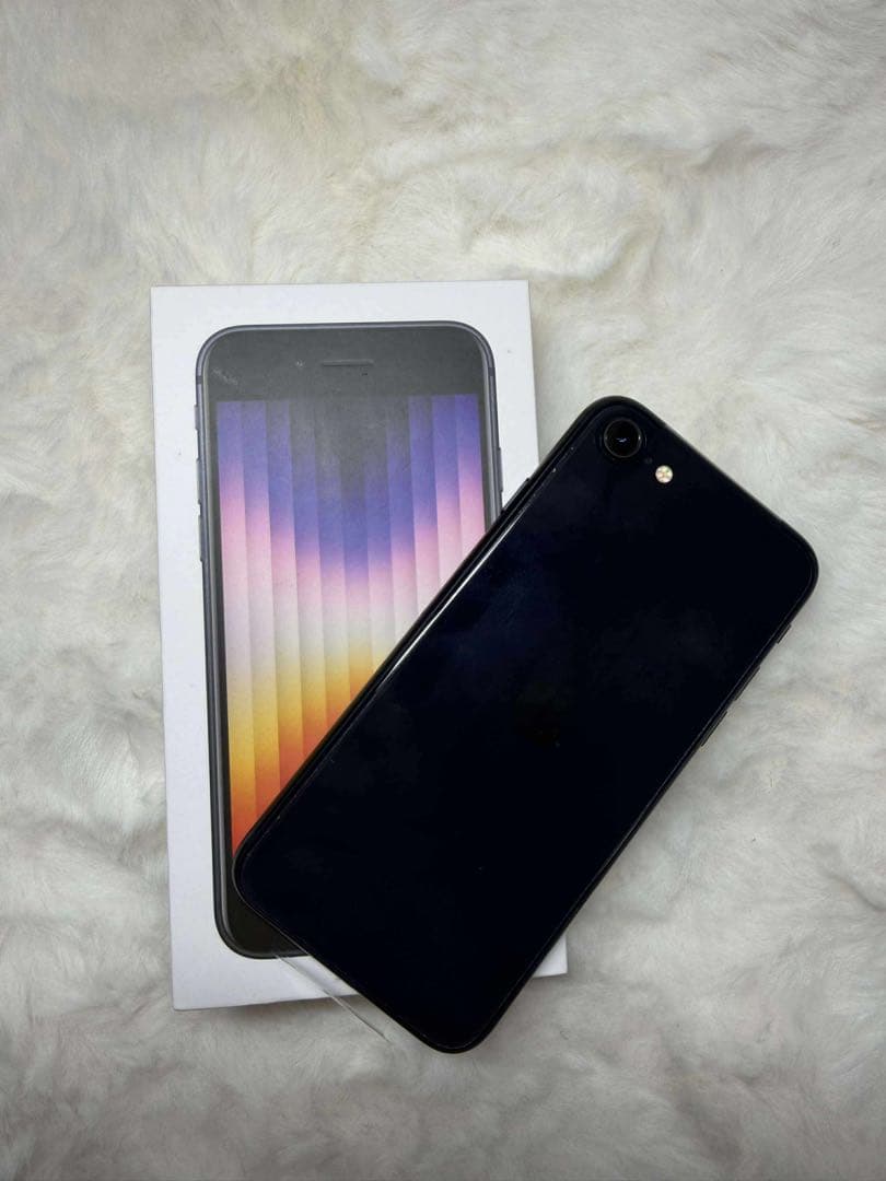 Apple iPhone SE3（第3世代）ミッドナイト 64GB 未使用