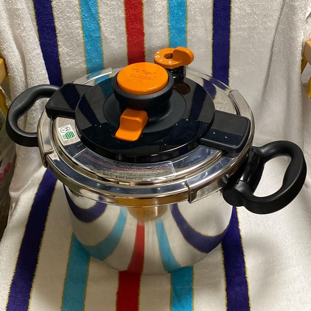 うさピョンT-faL圧力鍋 6L