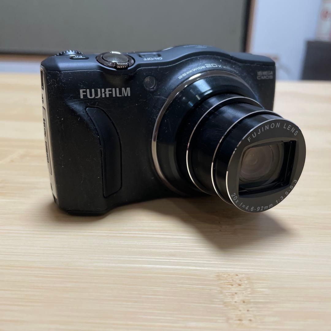 付属品完品・動作良好 FUJIFILM FINEPIX F800 EXR カメラ
