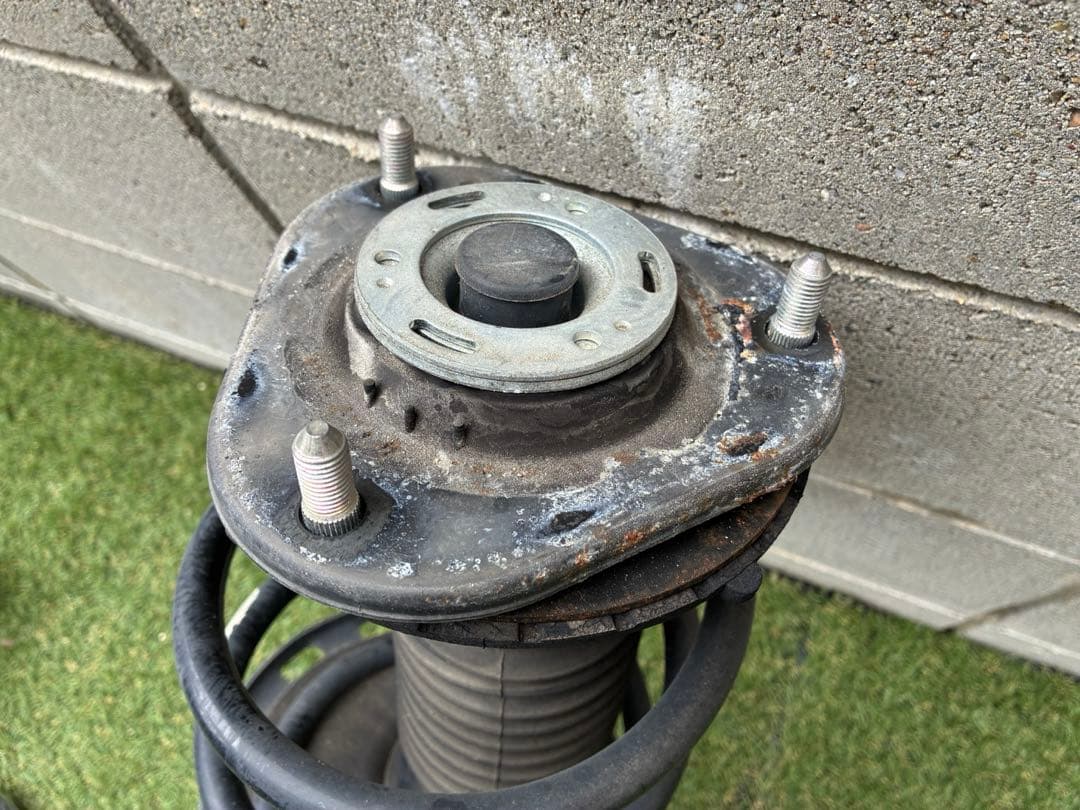 トヨタ純正サスペンションセット アルファード/ヴェルファイア　20系