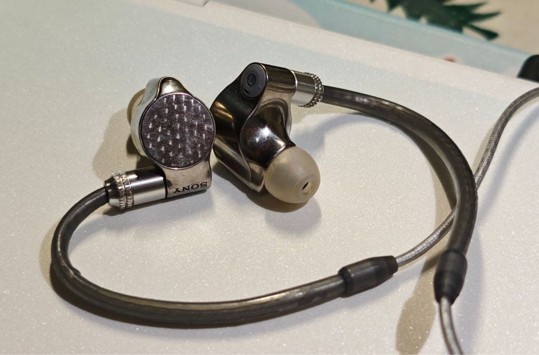 最安！Sony IER-Z1R イヤホン
