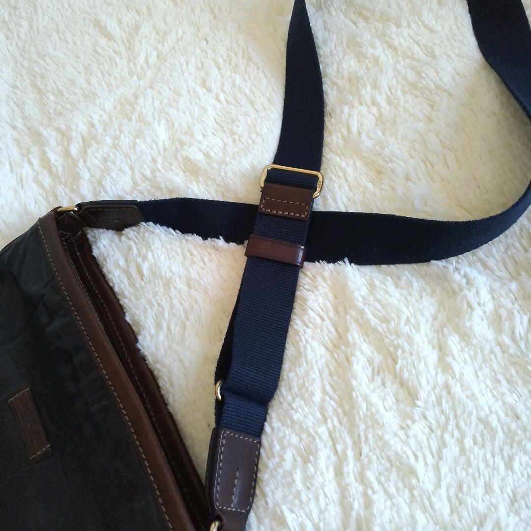 ダニエルアンドボブ　ショルダーバッグ レザー型押し 濃ネイビー