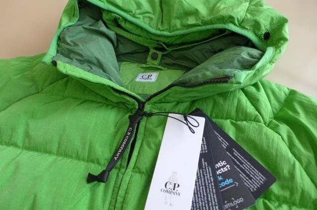 新品 C.P. COMPANY エコクローム ゴーグル ダウンジャケット