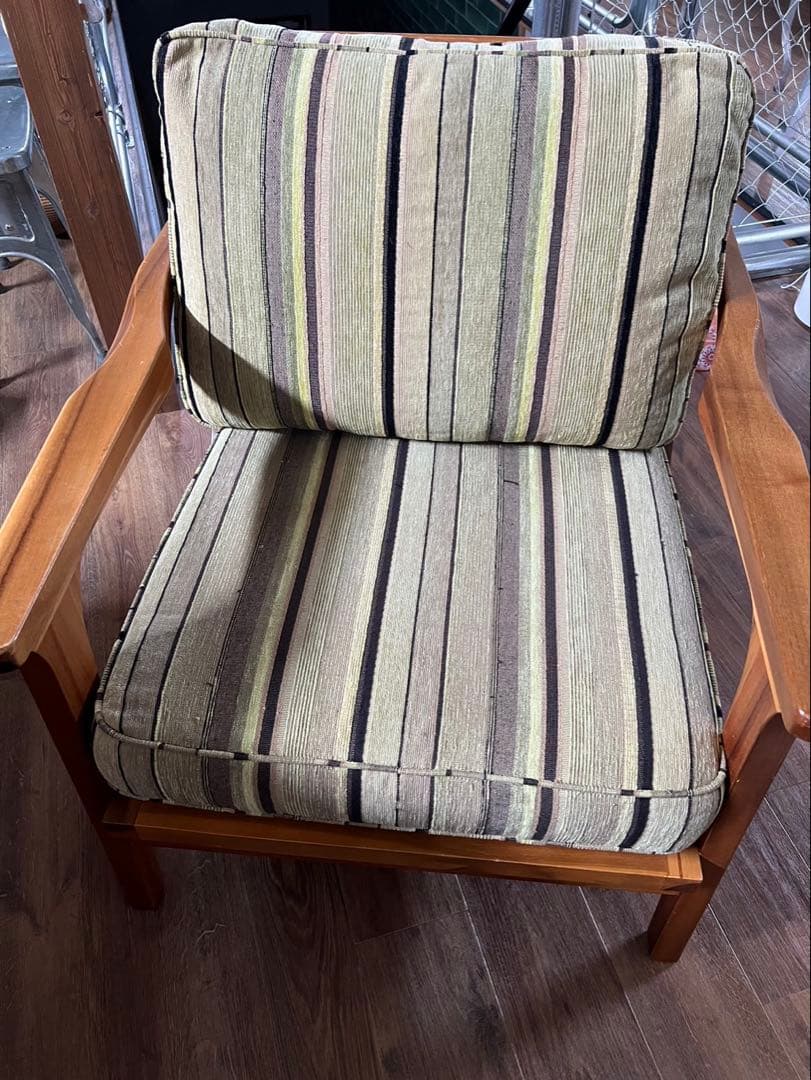 ☆WTWダブルティー☆TISMOティズモ☆1人掛けソファ☆レザーとストライプ☆