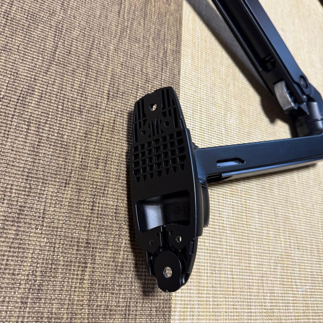 Amazonベーシック 壁掛タイプ シングルモニターアーム ブラック