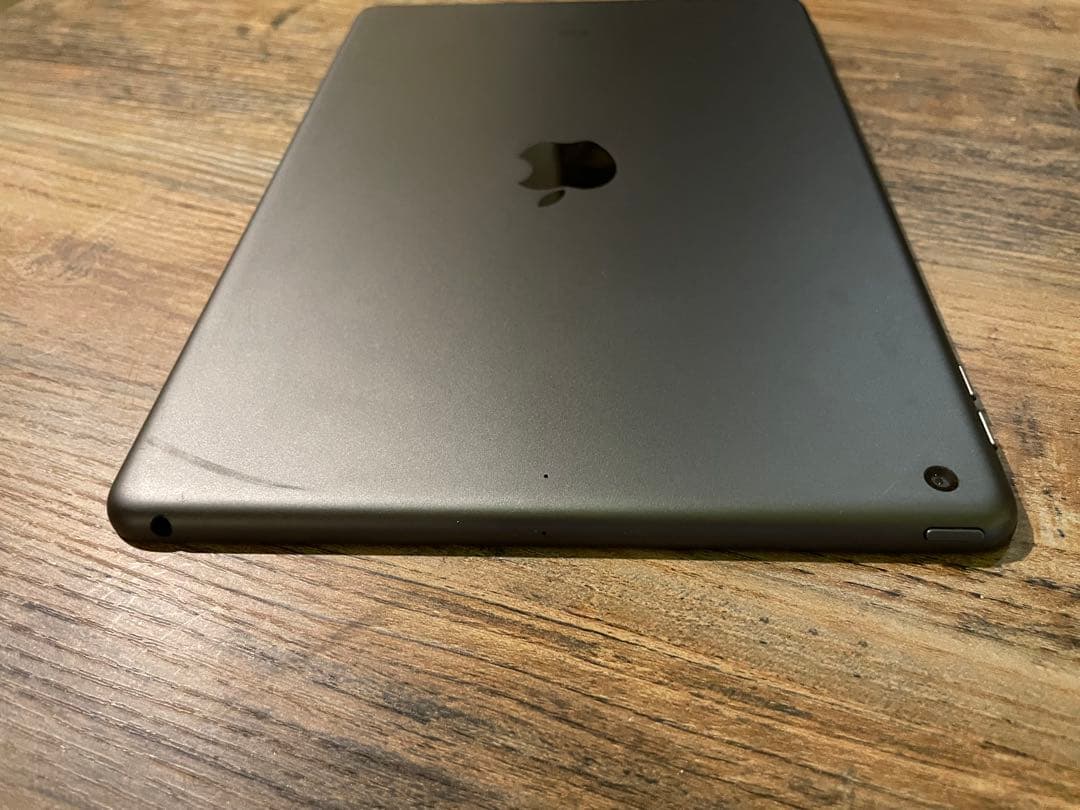 【12/20まで】iPad 第7世代 32GB スペースグレイWi-Fiモデル