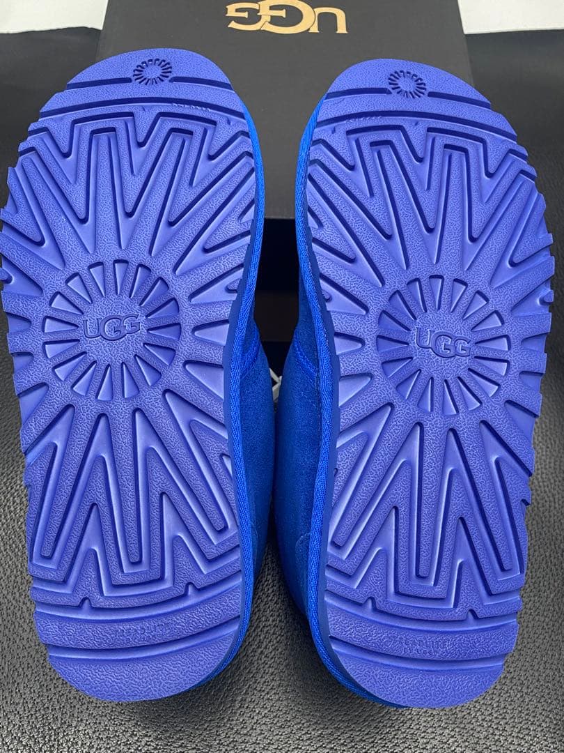 オシャレさん必見！【限定カラー/未使用】UGG ニューメル (Neumel)