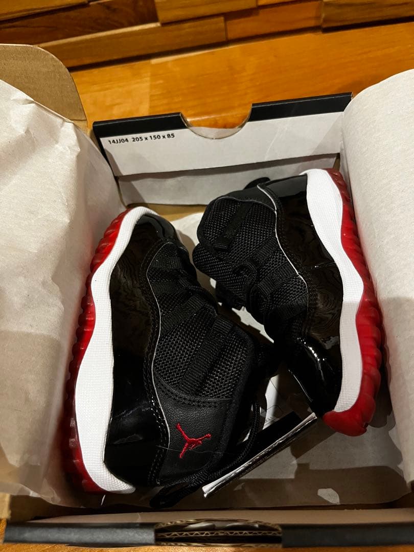 NIKE ジョーダン 11 レトロ Black/Red - 378040 061