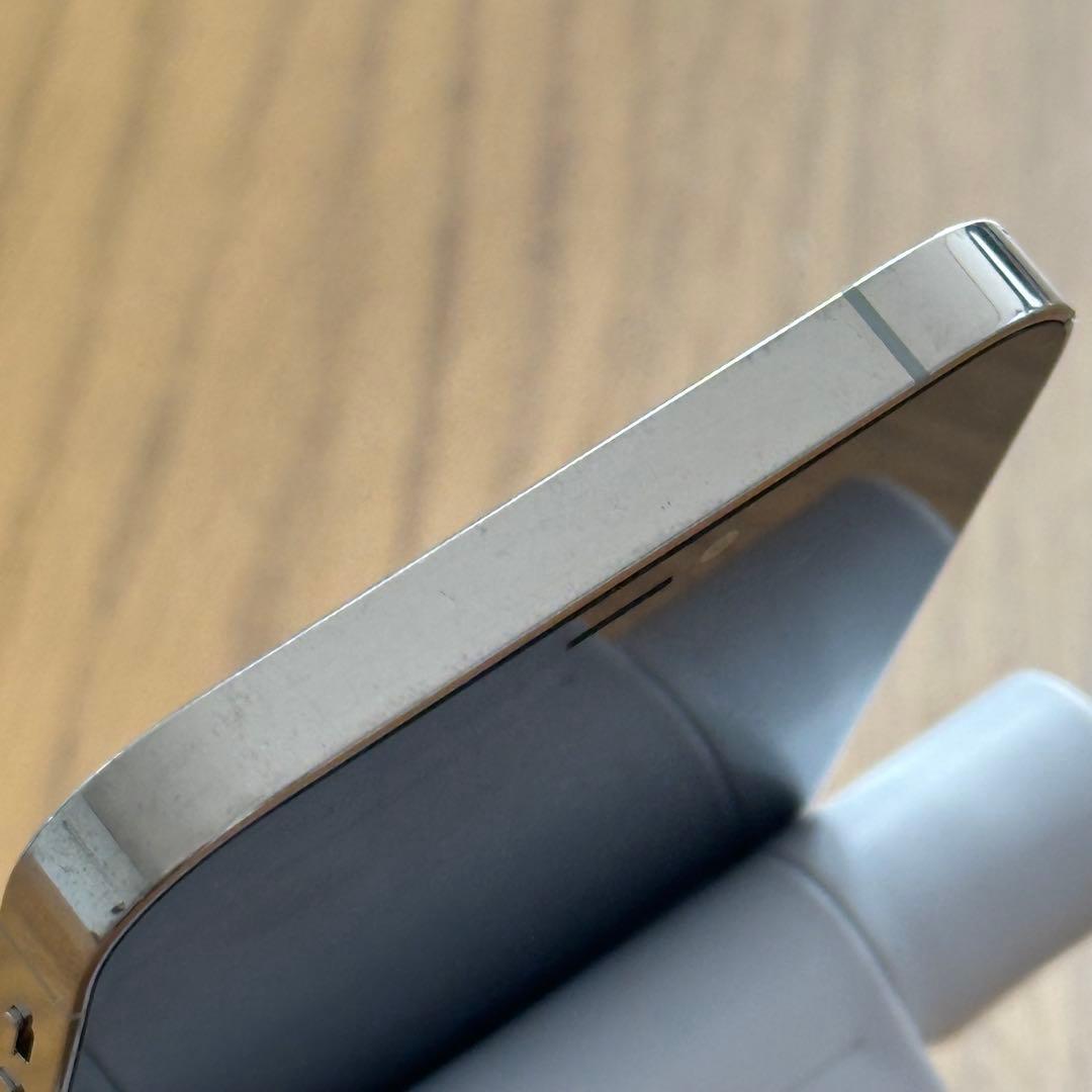 【SIMフリー】 iPhone 12 Pro シルバー 256GB 初期化済み