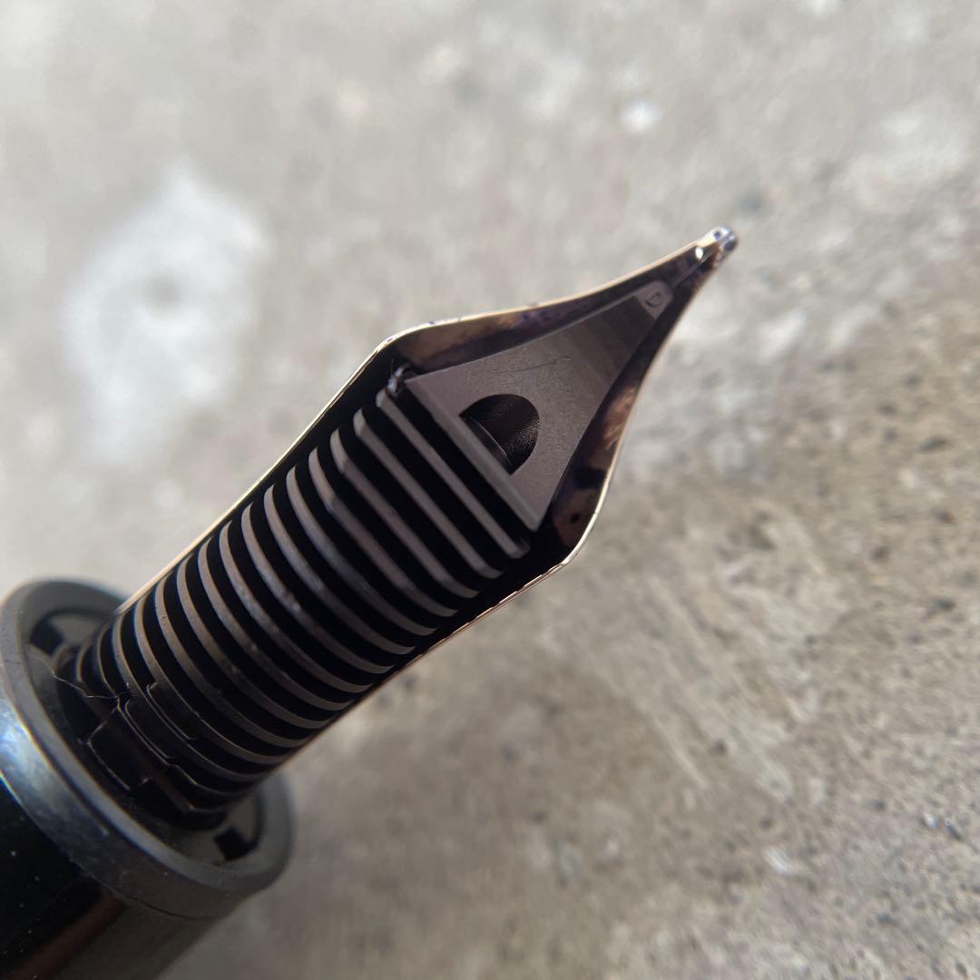 MONTBLANC 万年筆 ソリテール ルグラン M（中字） 105990