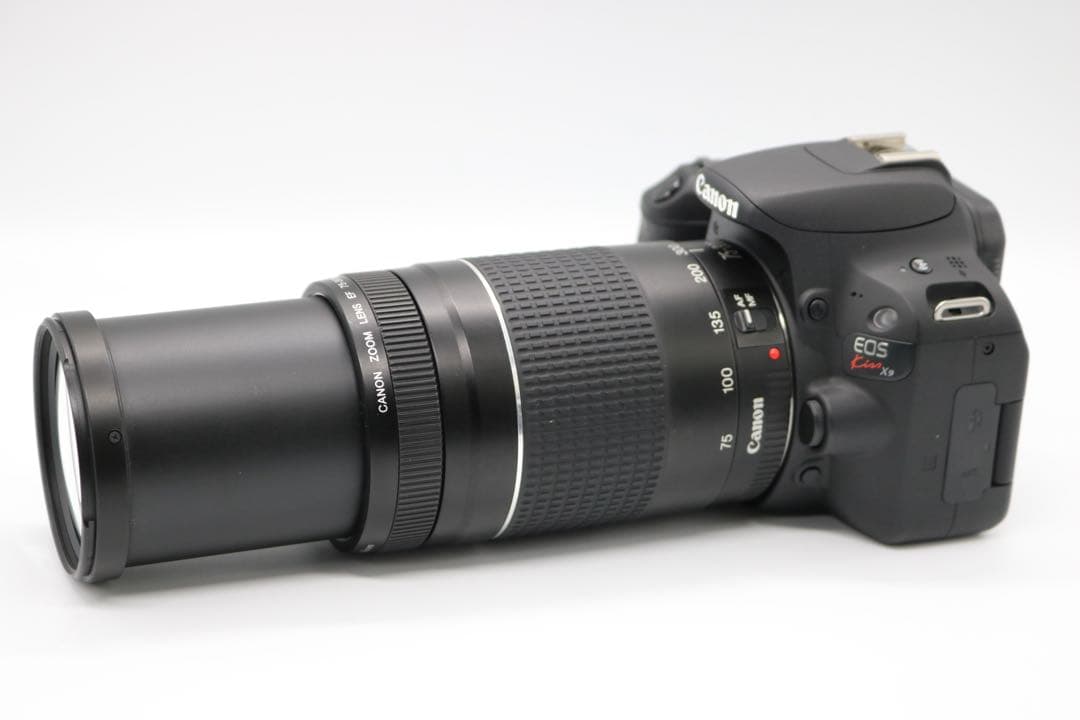 ボディ新品級 【Canon EOS Kiss X9 ダブルレンズセット】