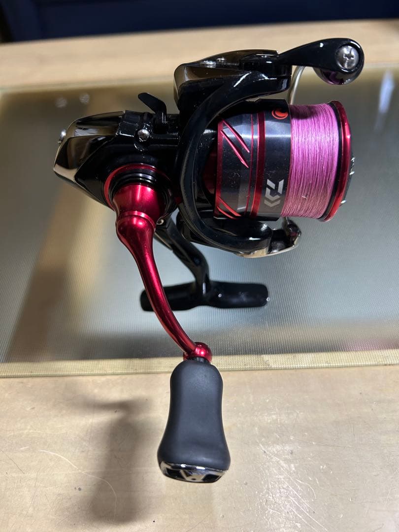 専用　ダイワ 18月下美人 MX LT 2000S-P