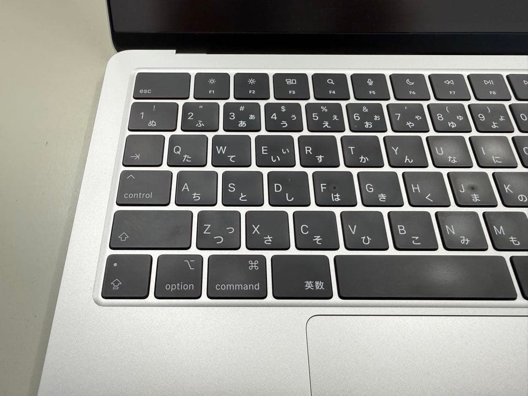 Macbook Air シルバー 13インチ M2