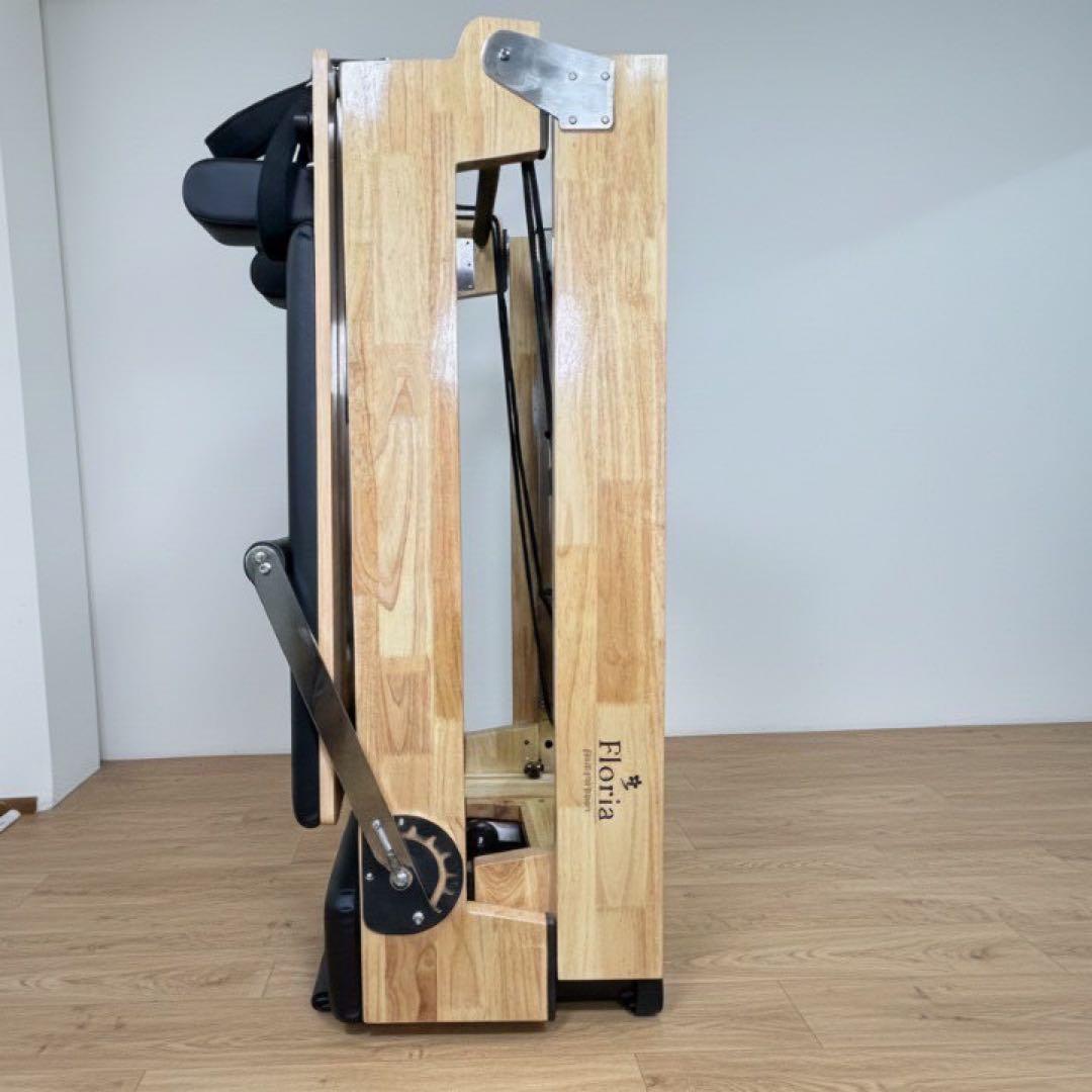 【新品 送料込】折りたたみ リフォーマー マシンピラティス　※お値引きしました！