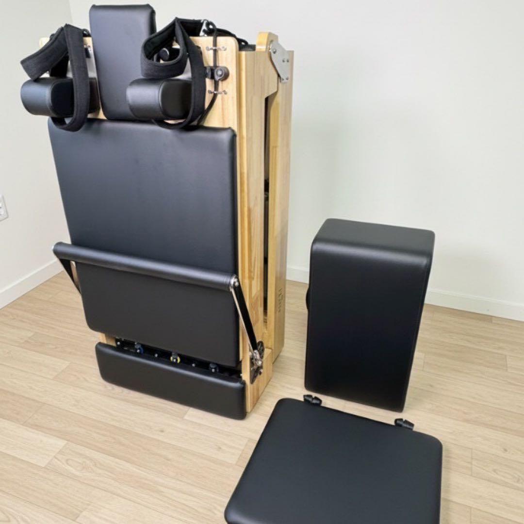 【新品 送料込】折りたたみ リフォーマー マシンピラティス　※お値引きしました！