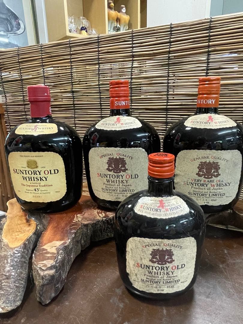 ヴィンテージ　サントリーリザーブ　2本　オールド　６本　超希少品　大値引きします