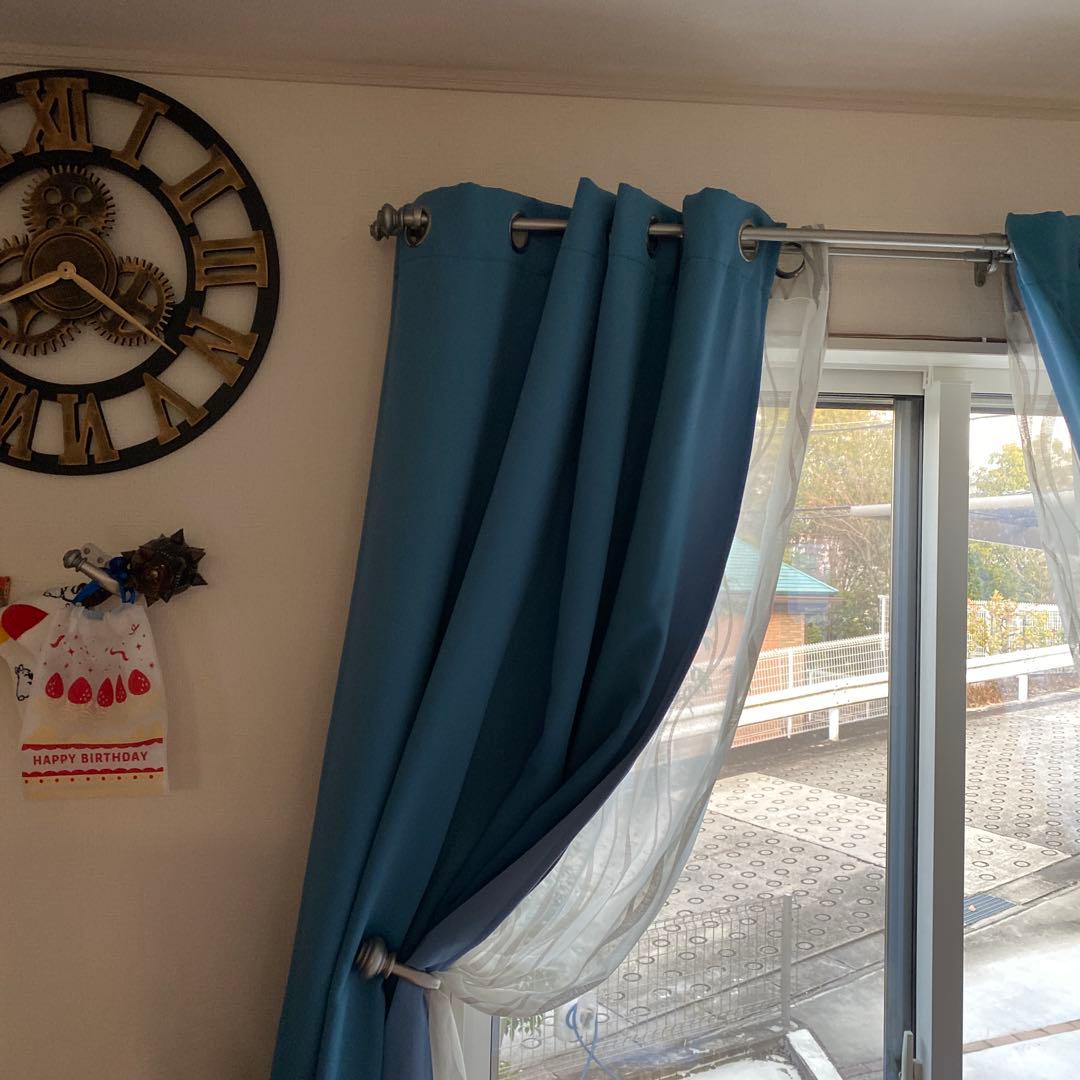 Black OutのカーテンとカーテンレールLast Offer‼️