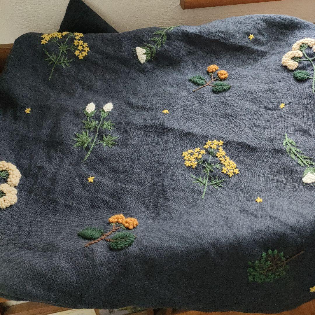 【リネン刺繍　nonpii様オーダー専用ページ】マルチクロス　ボートポーチ