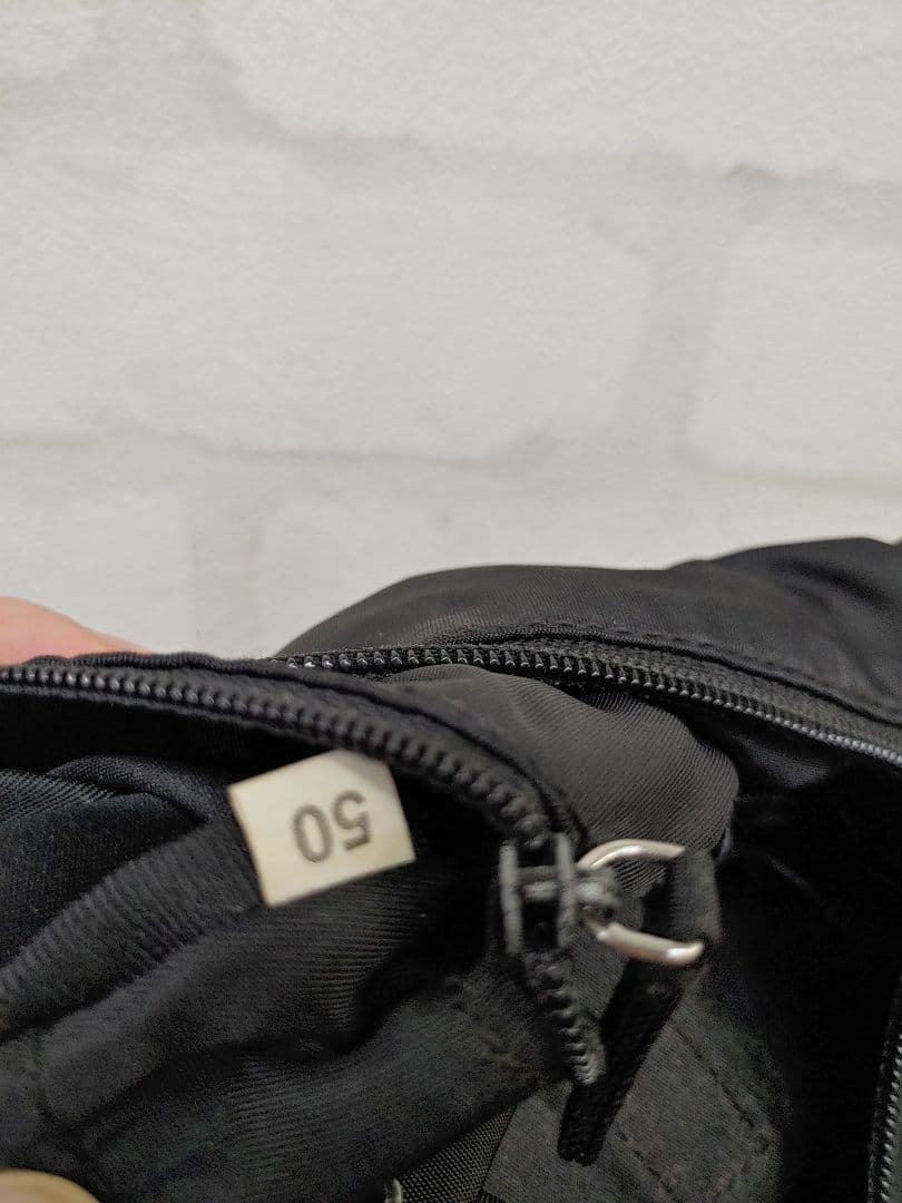 クロボボPRADA　トートバッグ　ハンドバッグ　白タグ　三角ロゴ　ナイロン