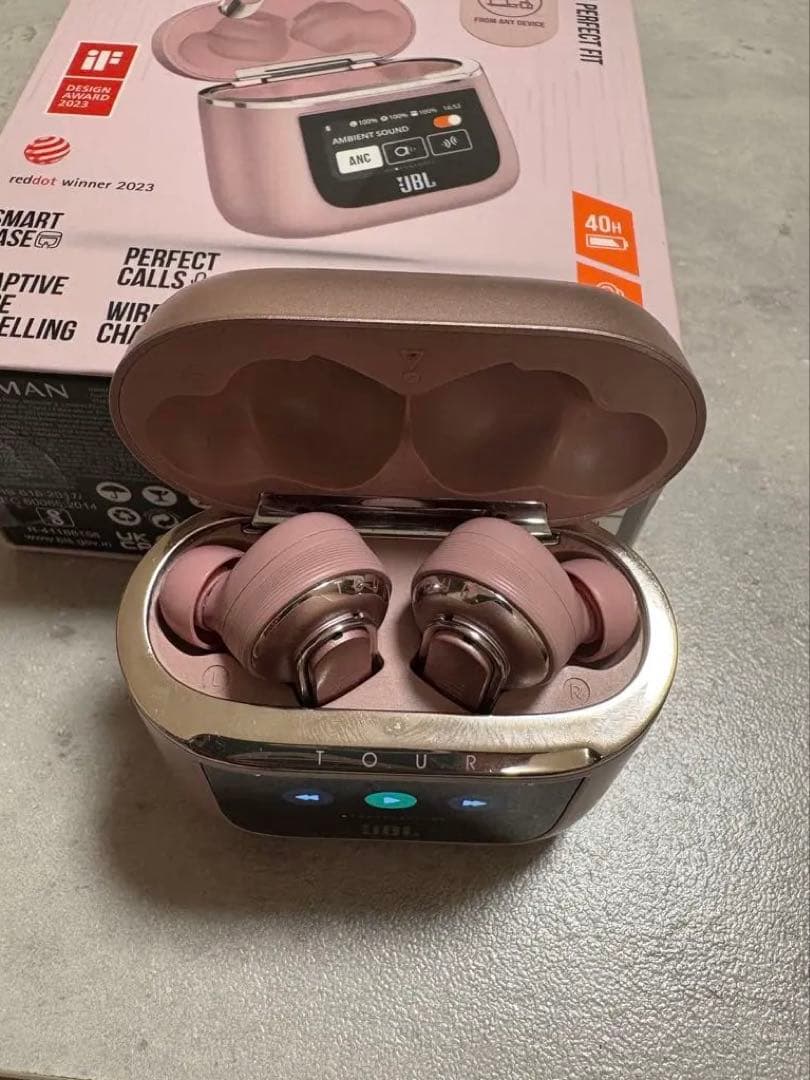 JBL Tour Pro 2 ピンク ゆるし色 ワイヤレスイヤホン