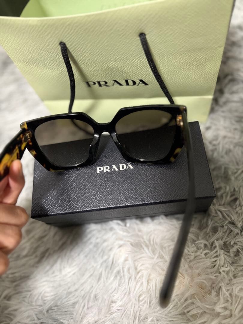 PRADA MILANO サングラス ブラック/トータス