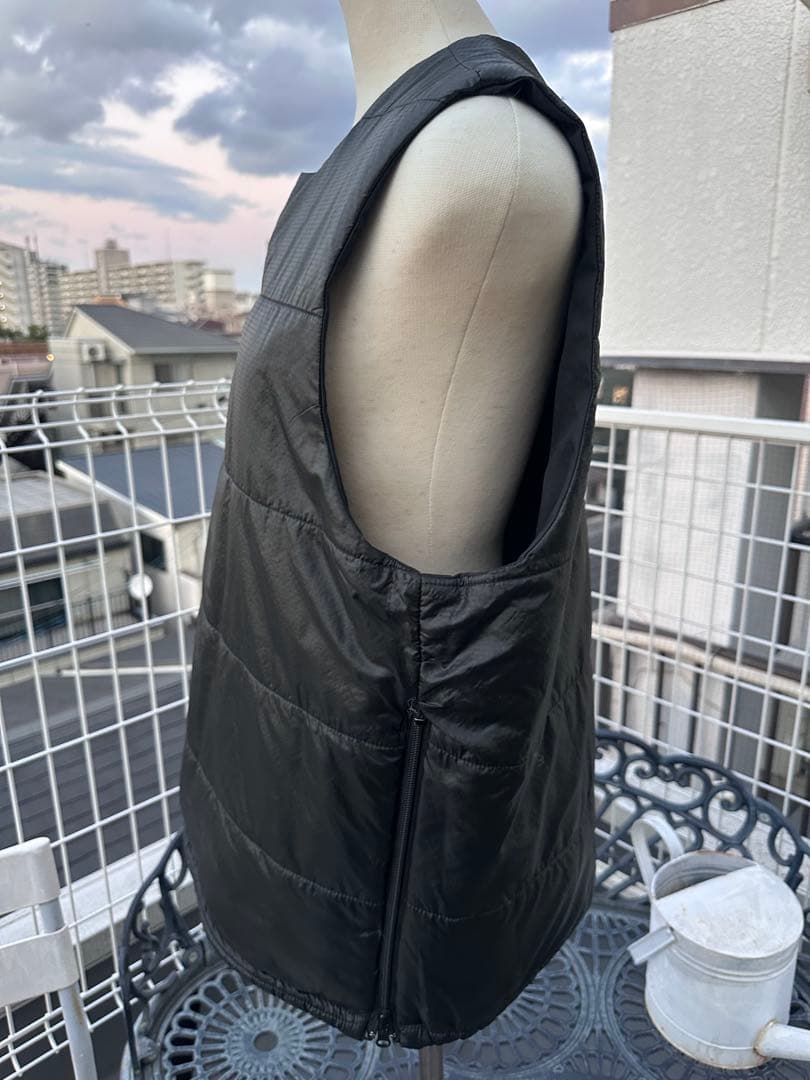 MONITALY Reversible Insulated Vest モニタリー