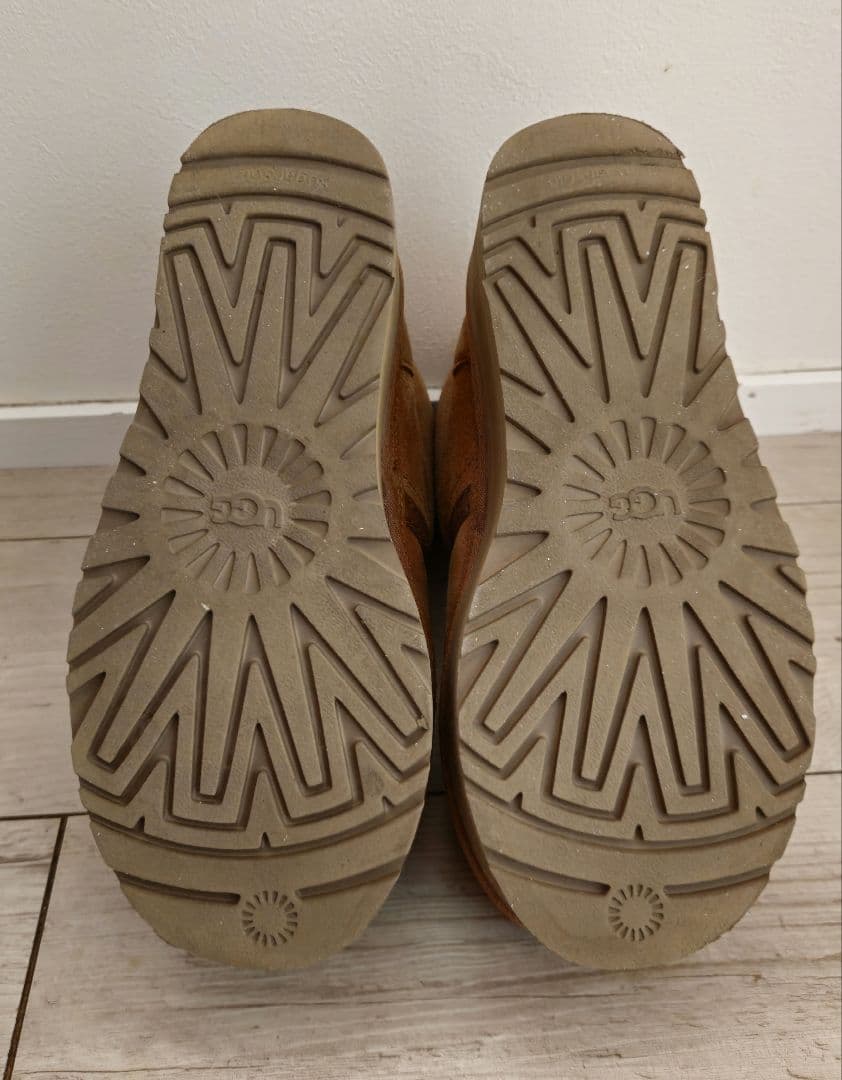 UGG ベージュ 厚底ムートンブーツ