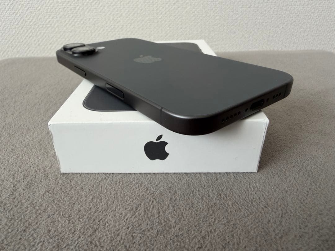 【美品】iPhone17/256GB/ブラック