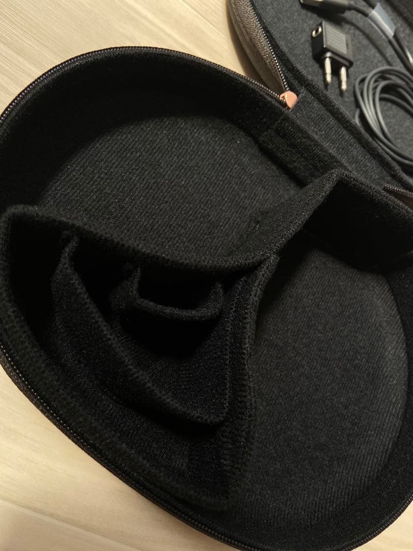 超美品SONY WH-1000XM4 ワイヤレスヘッドホン