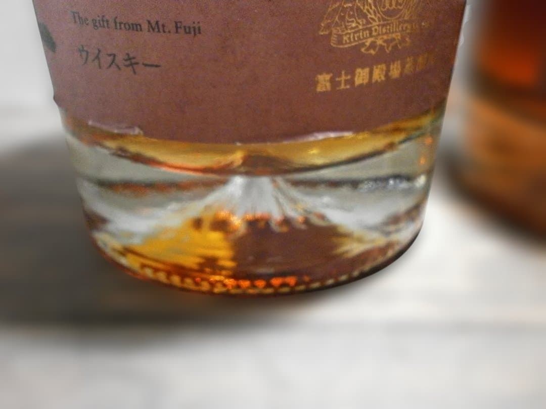 富士 シングルグレインウイスキー 700ml×２本