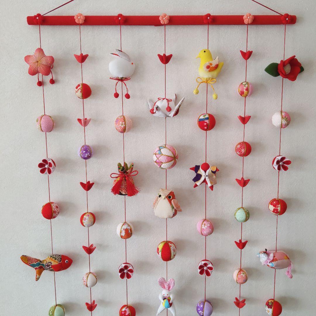 ちりめん細工　お雛様お祝い壁掛け下げ飾り　(大)　7下げ