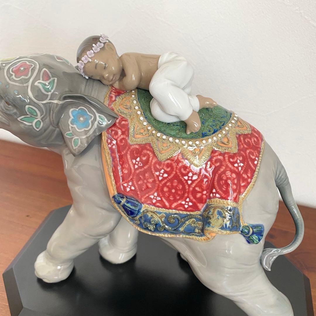 LLADORO リヤドロ ジャイプール祭