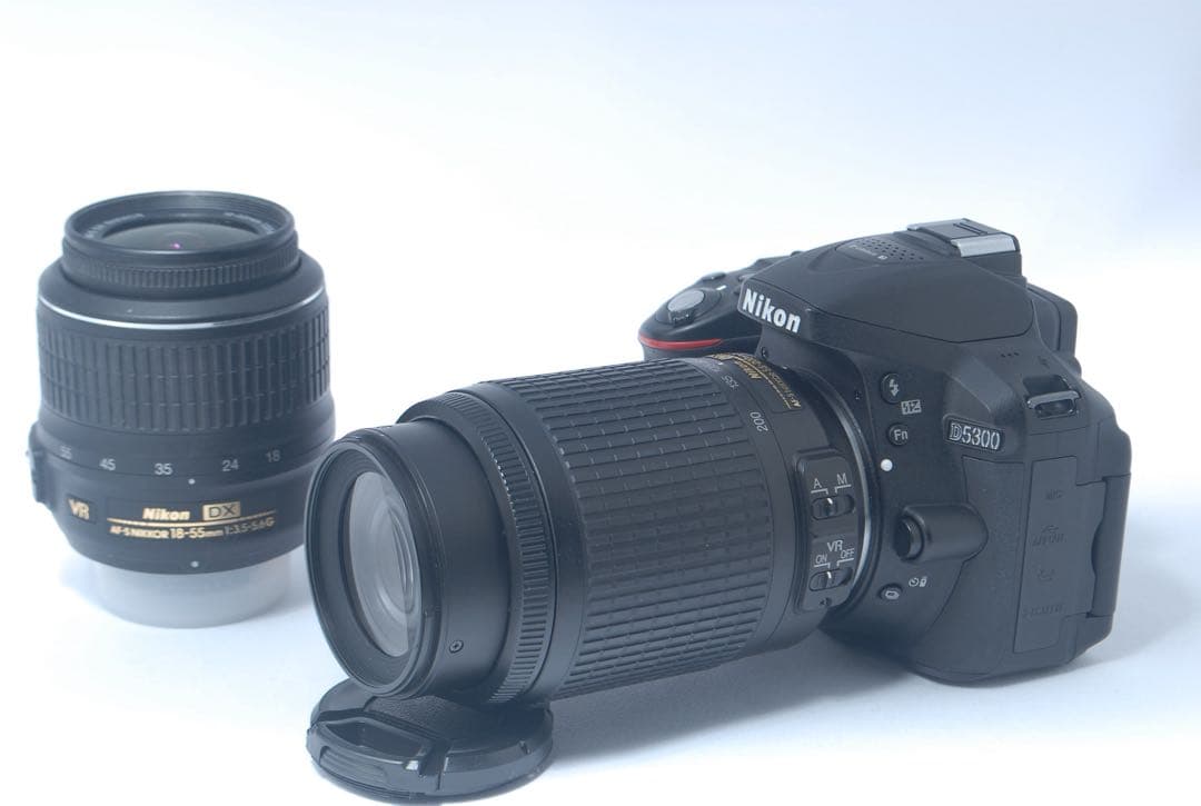 ニコン♥️一眼レフ♥️人気機種♥️ダブルレンズ♥️迷ったらコレ♥️完璧セット♥️Nikon