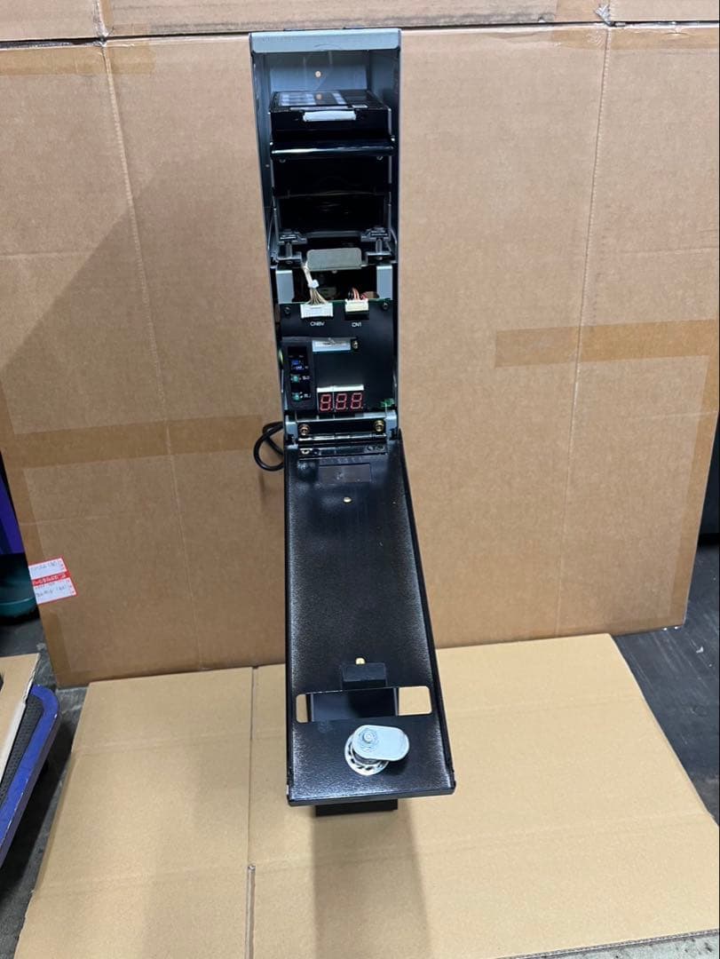 両替機　グローリーEMS-7（改）1000円→100円×10枚　令和6年新札対応