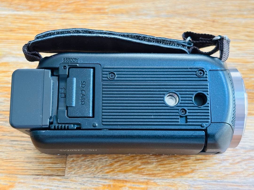 美品 Panasonic HC-V360MS ビデオカメラ 本体 SDカード付き