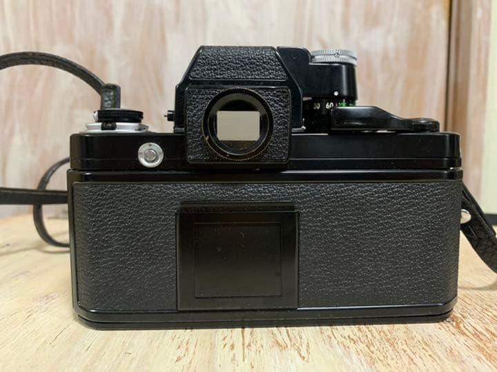 Nikon f2 フィルムカメラ完動品　レンズ　フィルム付き