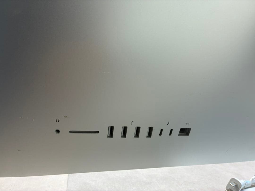 iMac (Retina,5120✖️2880, 27-inch,2019) 本体