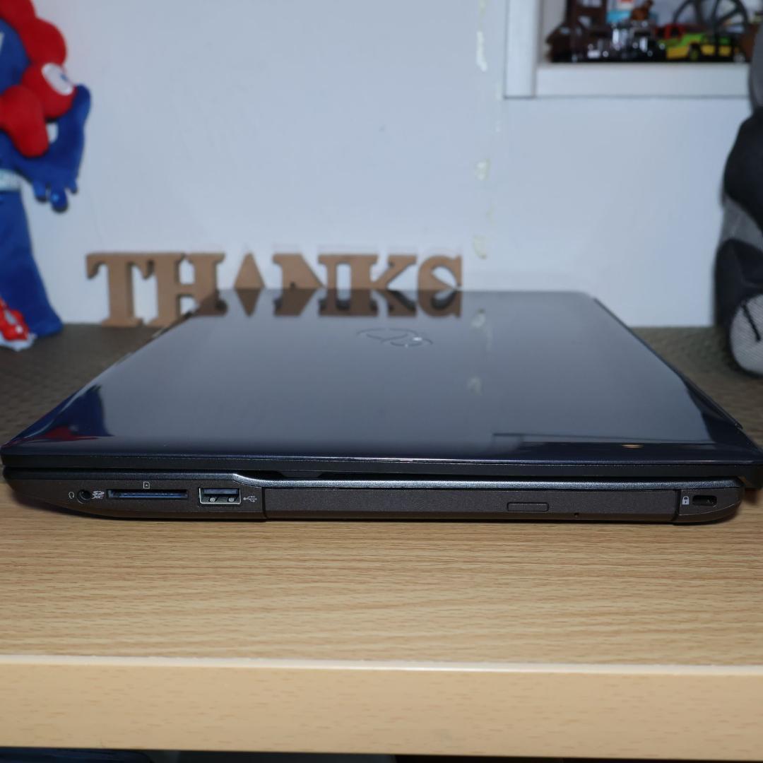 Win11公式対応Corei5/メ8/新品SSD/BD/無線/カメラ/TypeC