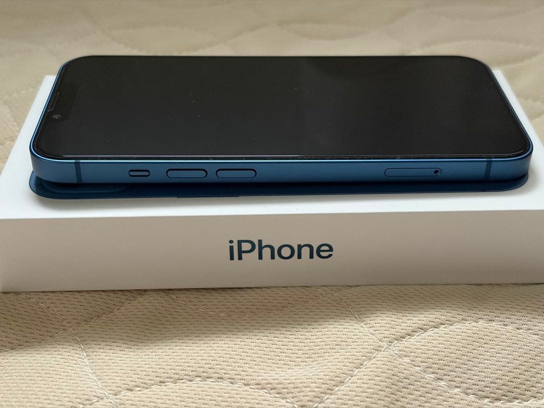 iPhone 13 128GB SIMフリー　　ブルー