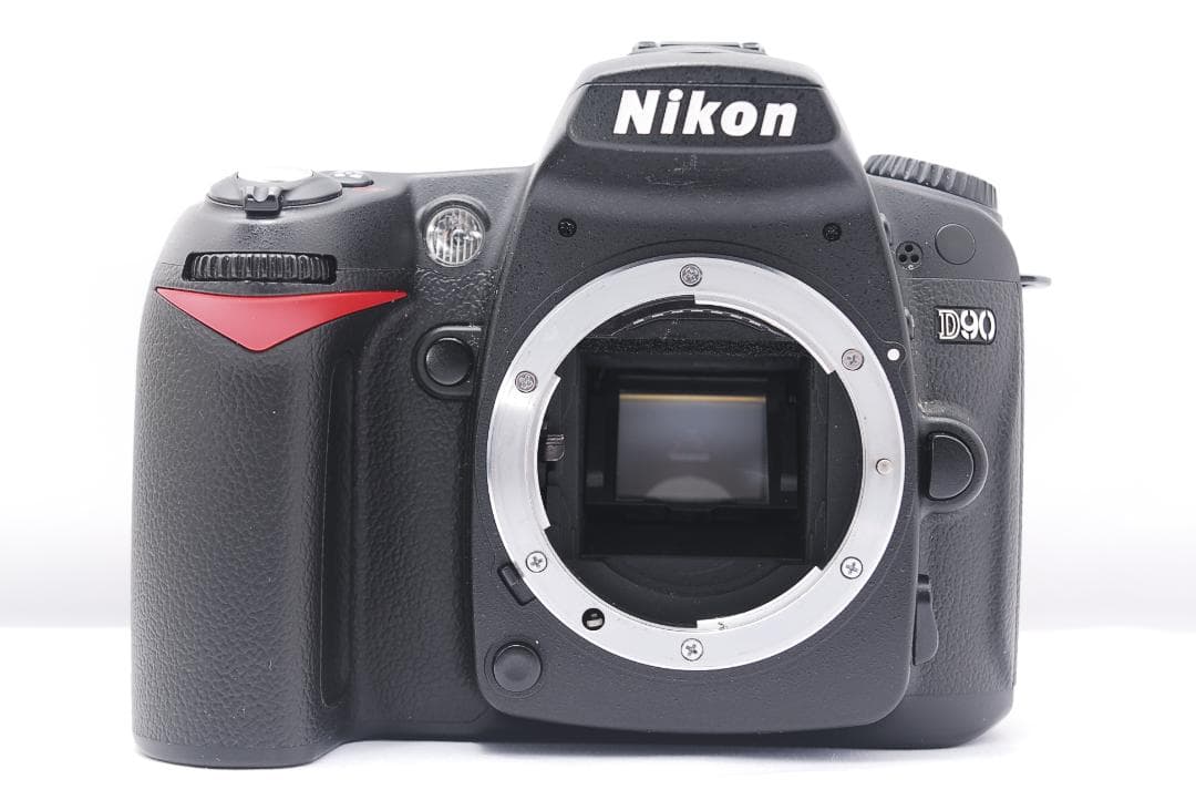 ✨不朽の名作✨Nikon D90望遠レンズセット、豪華おまけつき（２枚目以降）✨