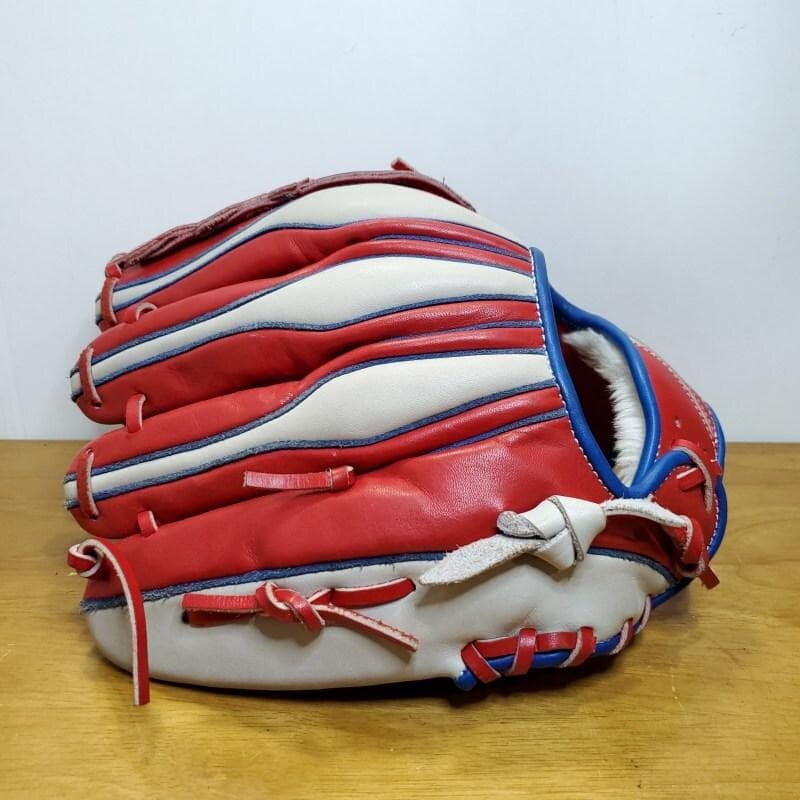 アシックス ダルビッシュ有モデル ライオン ゴールドステージ 美品 軟式グローブ