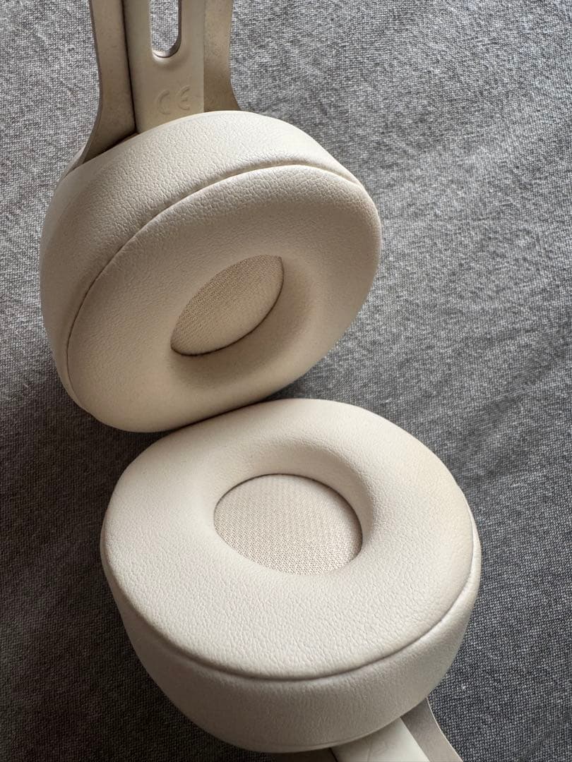 美品 Beats SOLO PRO ワイヤレスヘッドホン ホワイト