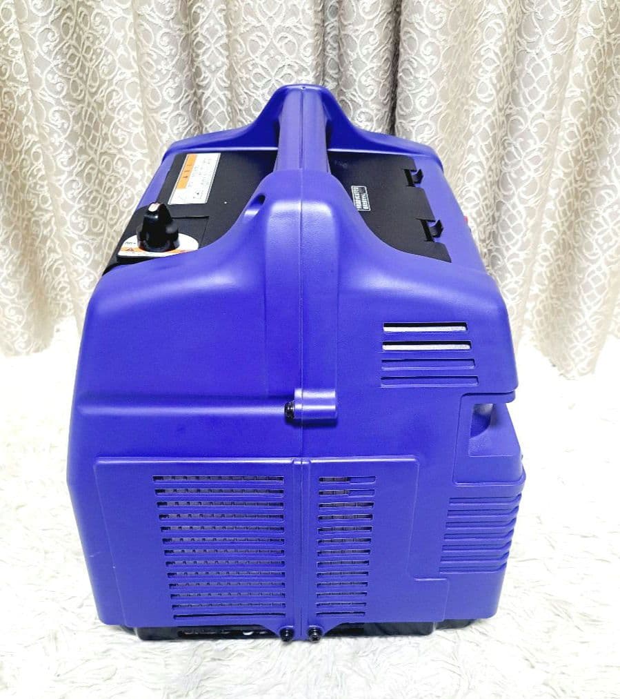 ✨ほぼ未使用品✨ヤマハ　カセットガスインバータ発電機 EF900iSGB